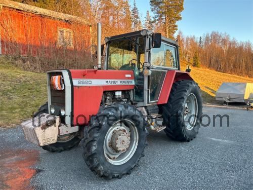 Massey Ferguson 9860 opinie i specyfikacja