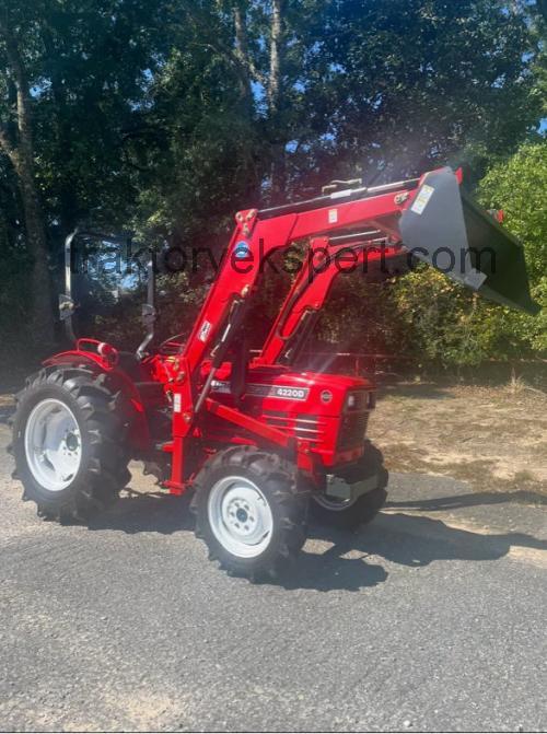 Yanmar YM4220D opinia i karta techniczna 
